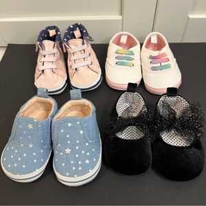 Lot of 4 Pairs 0-3 Months Old Navy, Carter's, Joe Fresh Baby Shoes | Size 1